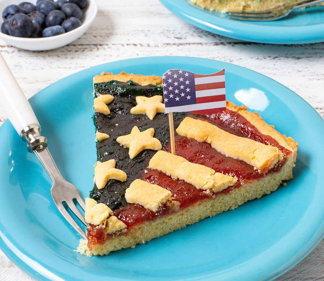 🇺🇸 Berry Flag Cake: The Star-Spangled Showstopper of Summer