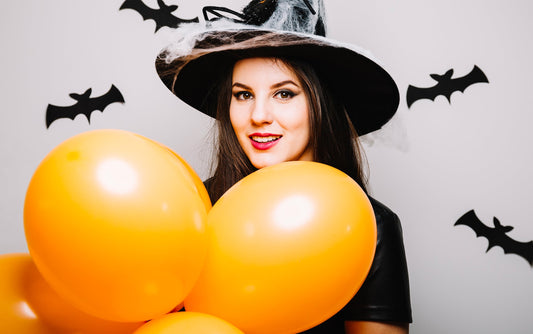 🎃 Spooky Chic: Halloween Hosting with Jolitee