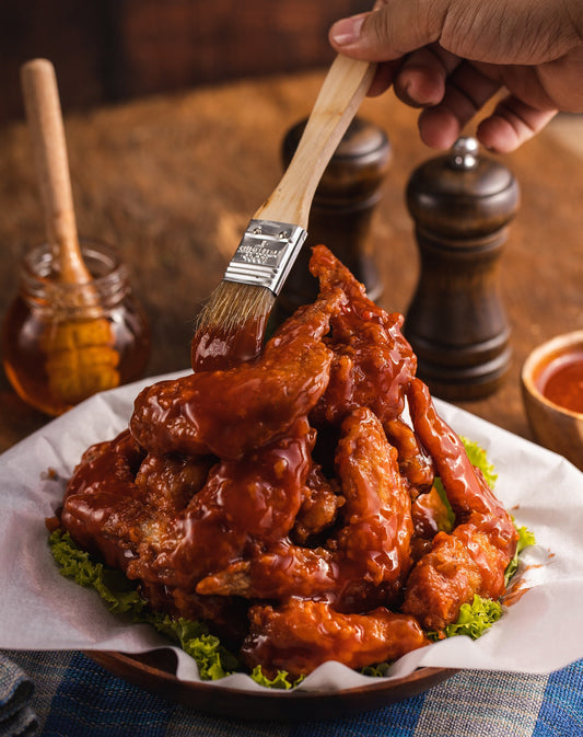 🍯🔥 Spicy Honey Chicken Wings: Brush-On Flavor That Brings the Heat