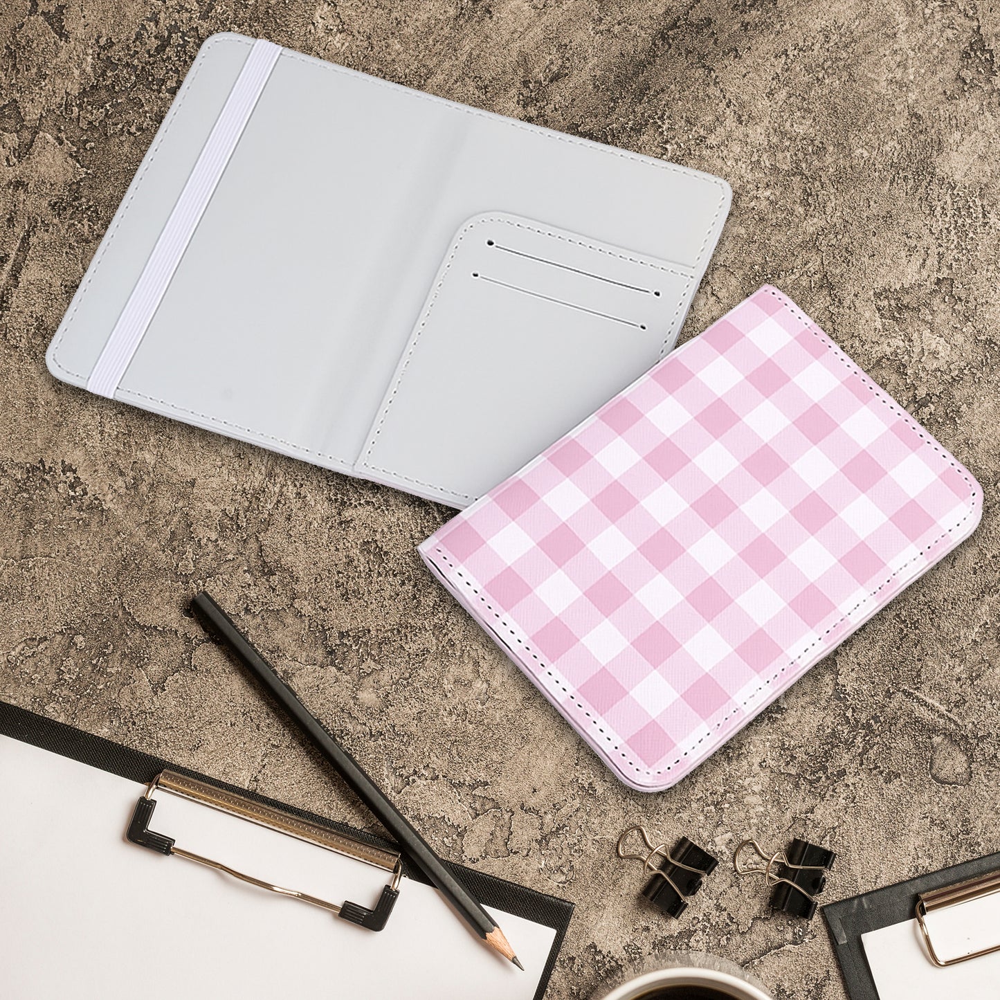 Jolitee Premium PU Vegan Leather Passport Holder, Pink Checkered