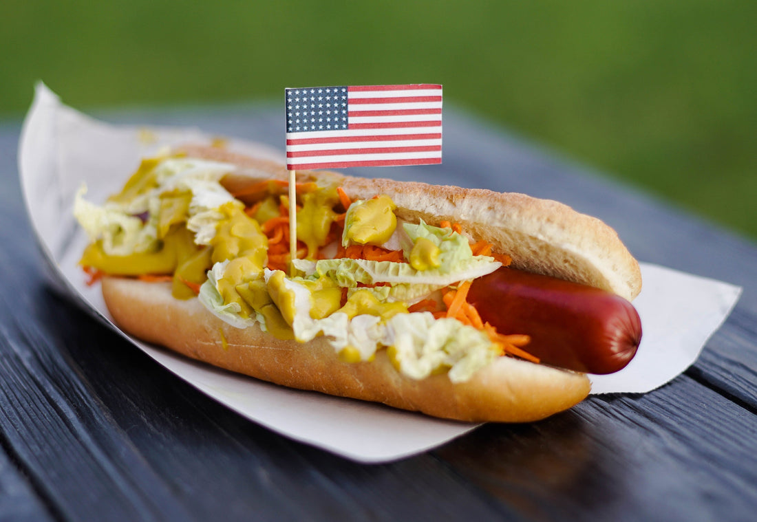 🌭 Classic Hot Dogs with a Toppings Bar: July 4th’s Underrated MVP