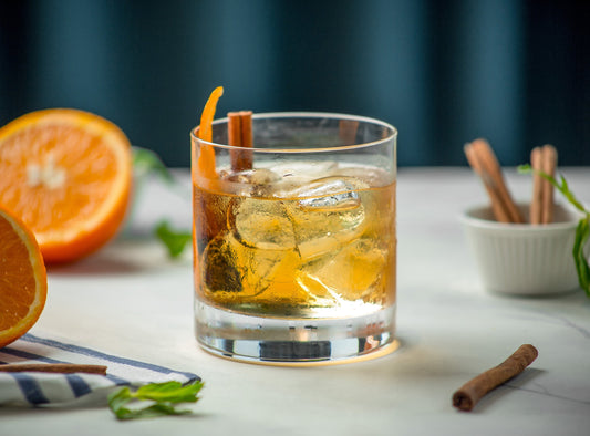 The Classic Old Fashioned Cocktail – A Timeless Sip of Perfection 🥃