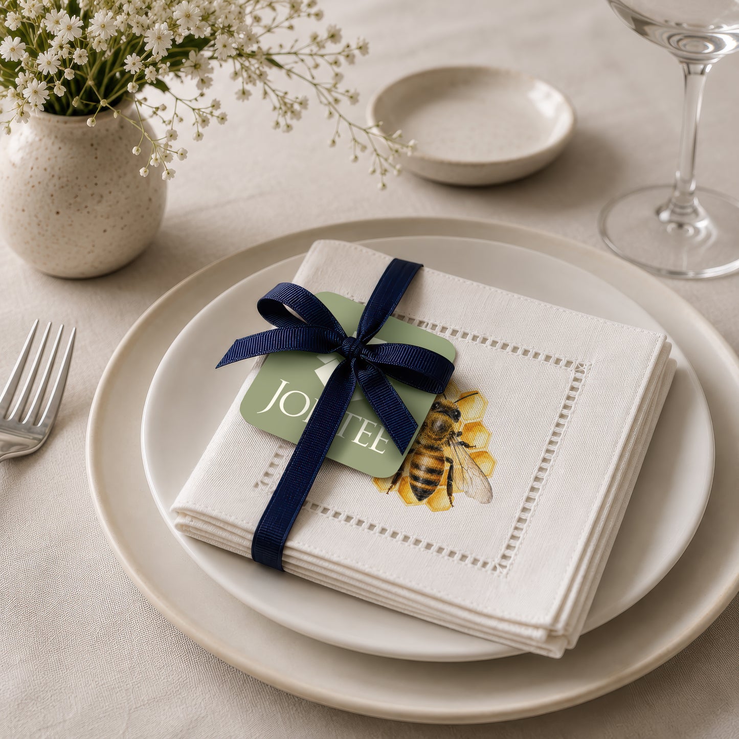 Garden Beehive Hemstitch Napkins
