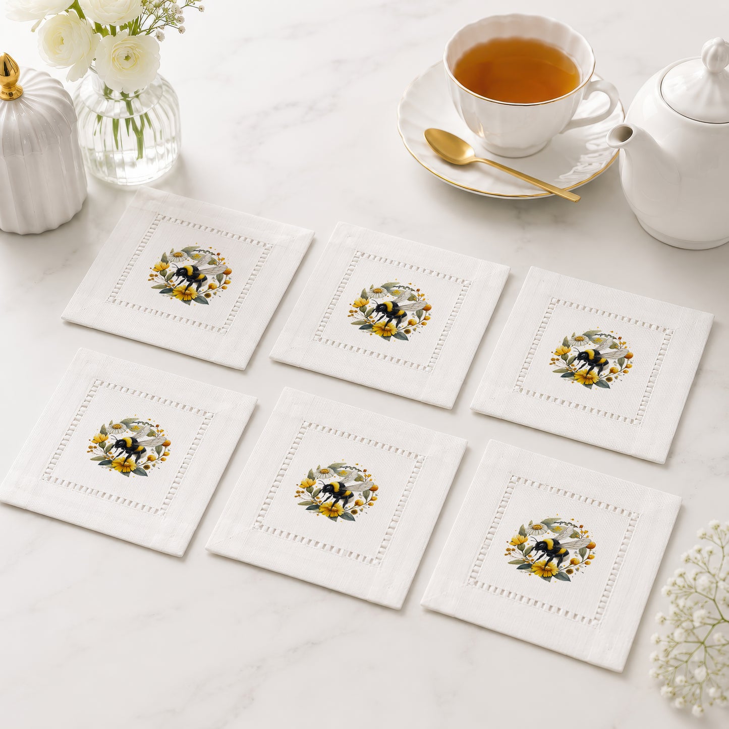 Bee Wreath Hemstitch Napkins