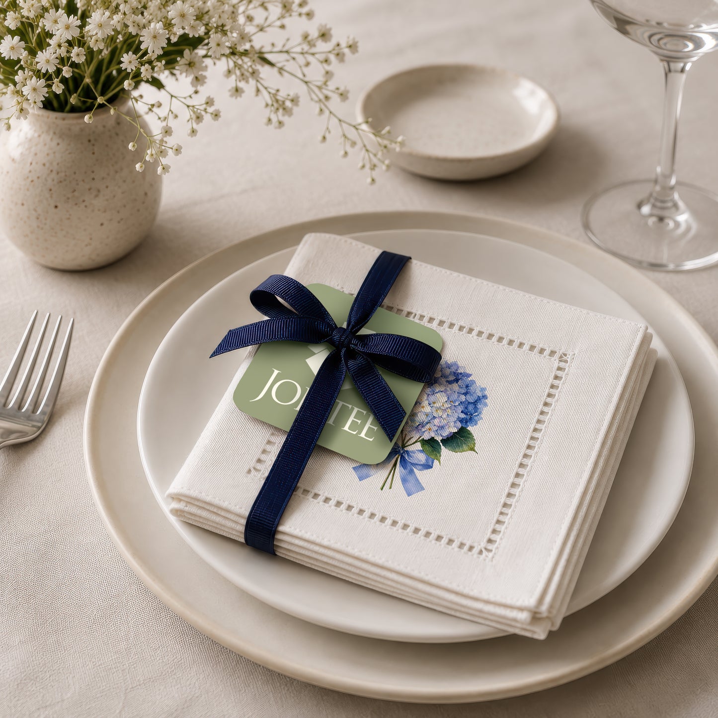 Garden Hydrangea Bouquet Hemstitch Napkins