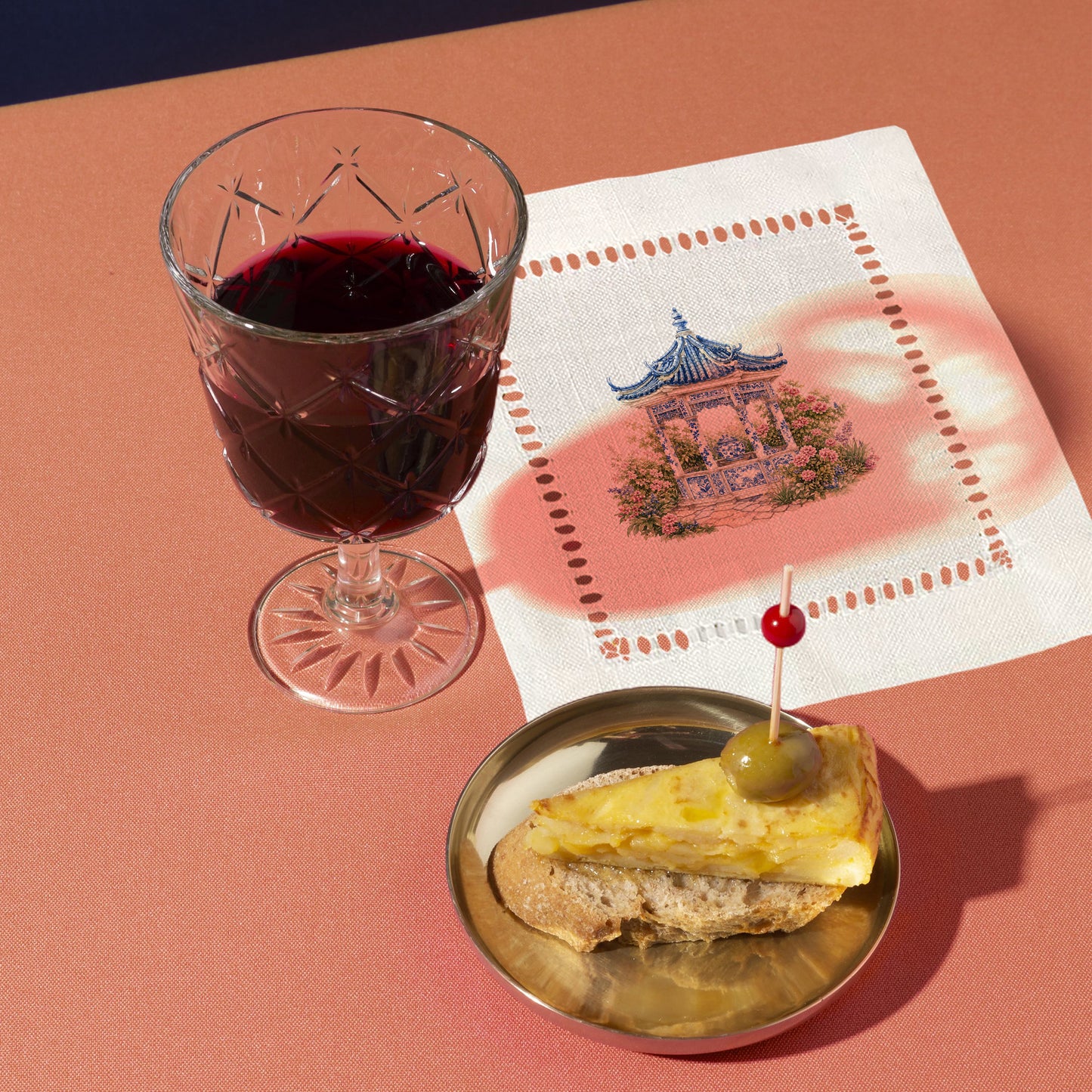 Chinoiserie Pagoda Garden Hemstitch Napkins