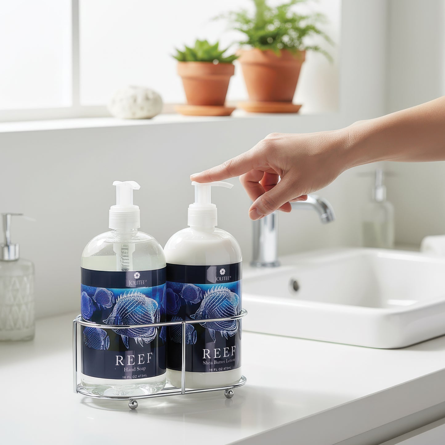 Reef Luxury Shea and Cocoa Butter with Sea Kelp Extract (Soap and Lotion Set in Caddy)